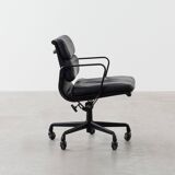 Eames EA435 Management Soft Pad Office Chair all black by Herman Miller