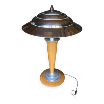 Art Deco style lamp