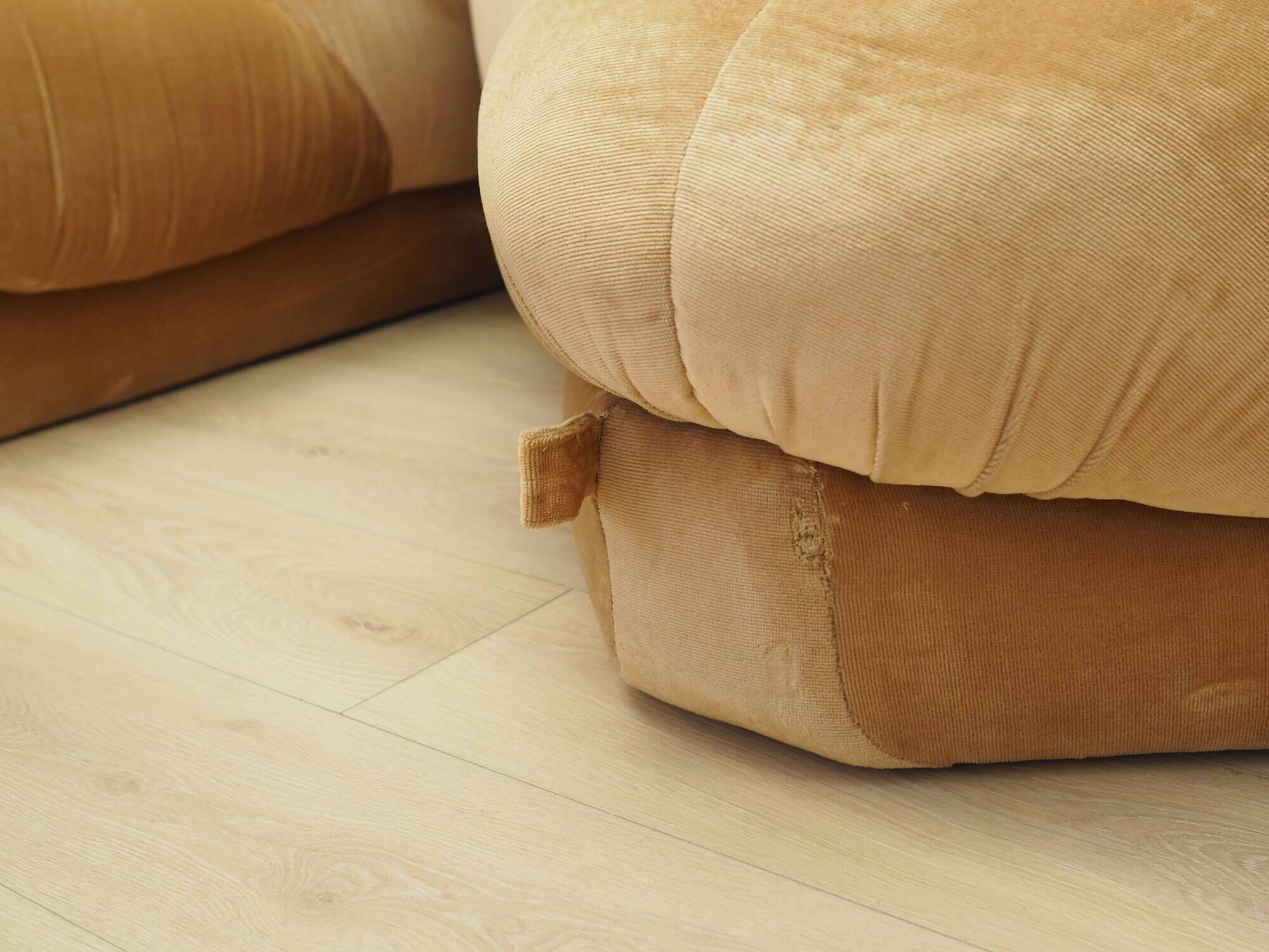 Modular sofa, Italian design, 1970s, designer: Rino Maturi, manufacturer: M