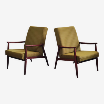 Paire de fauteuils Vert olive par Jiri Jiroutek 1960