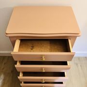 Chiffonnier en bois rose