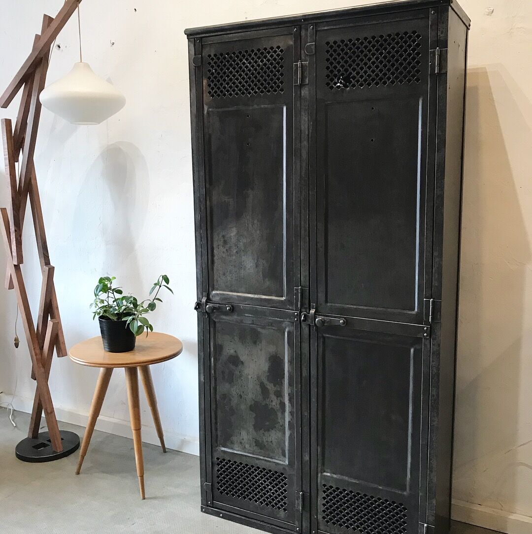 Locker metal of the 1920s
