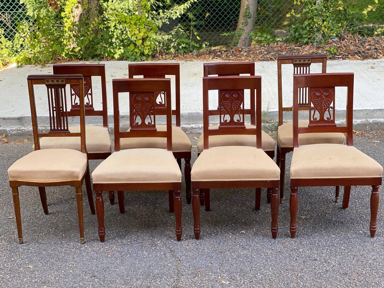 8 Louis XVI chairs in solid wood and beige fabric