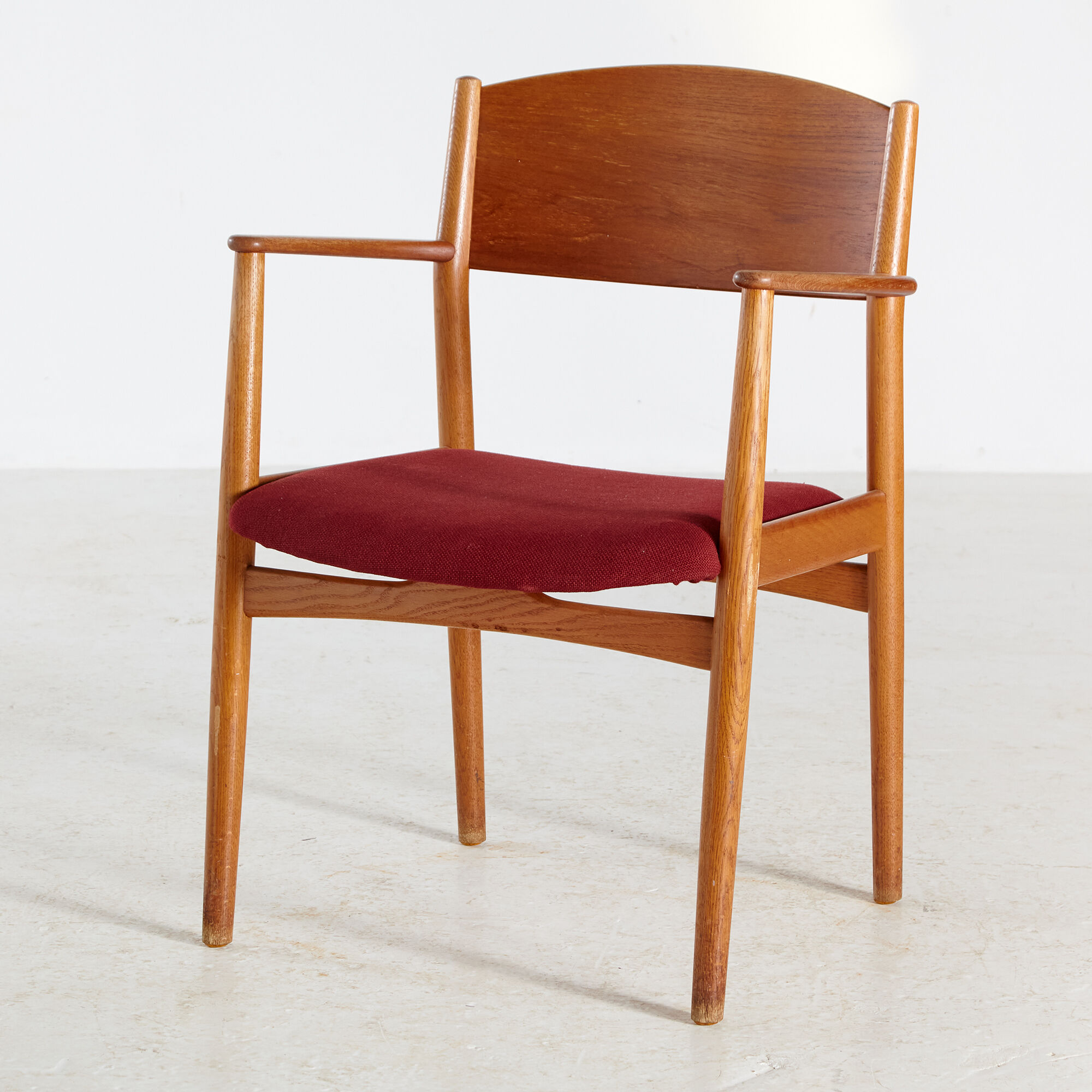 Model 147 teak armchair by børge mogensen for søborg møbelfabrik
