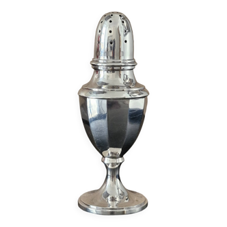Silver salt cellar