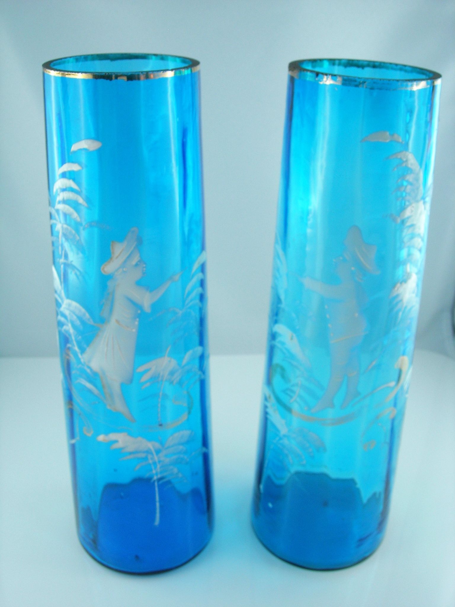 Pair of blue glass vases in the taste of Mary GREGORY