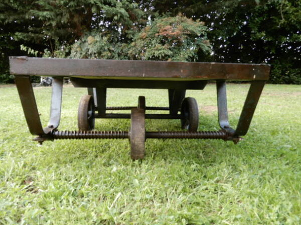 Table basse industrielle vintage chariot de marbrier ancien