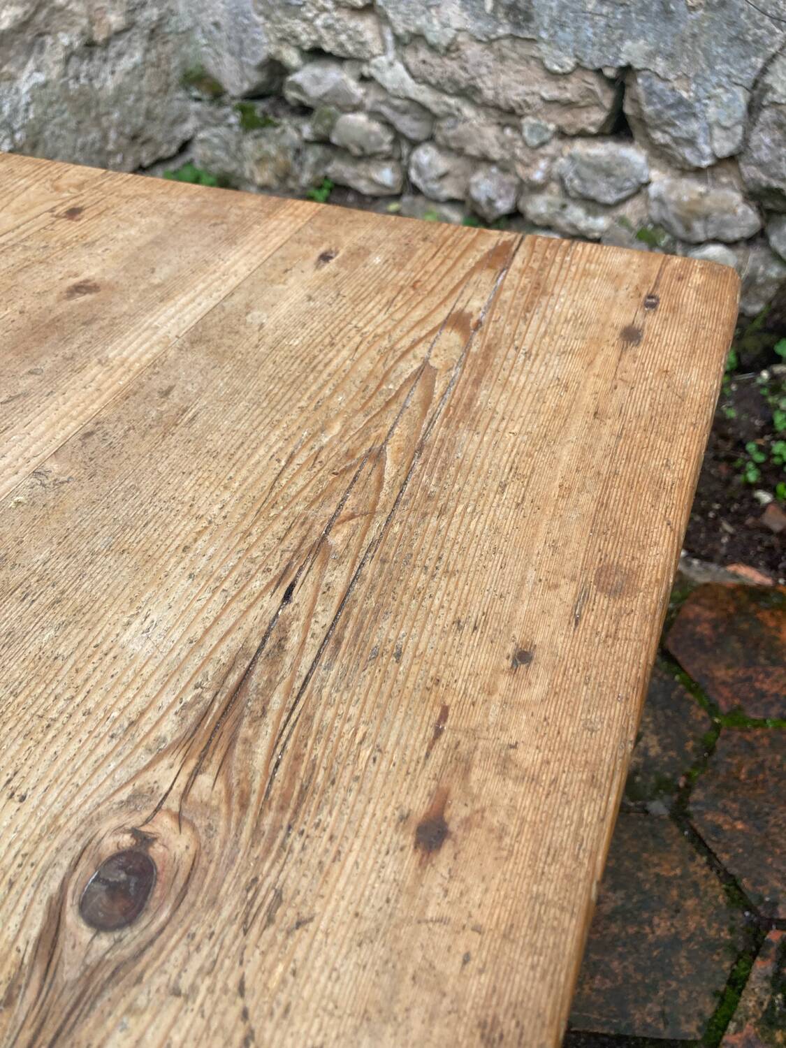 Vintage farmhouse coffee table