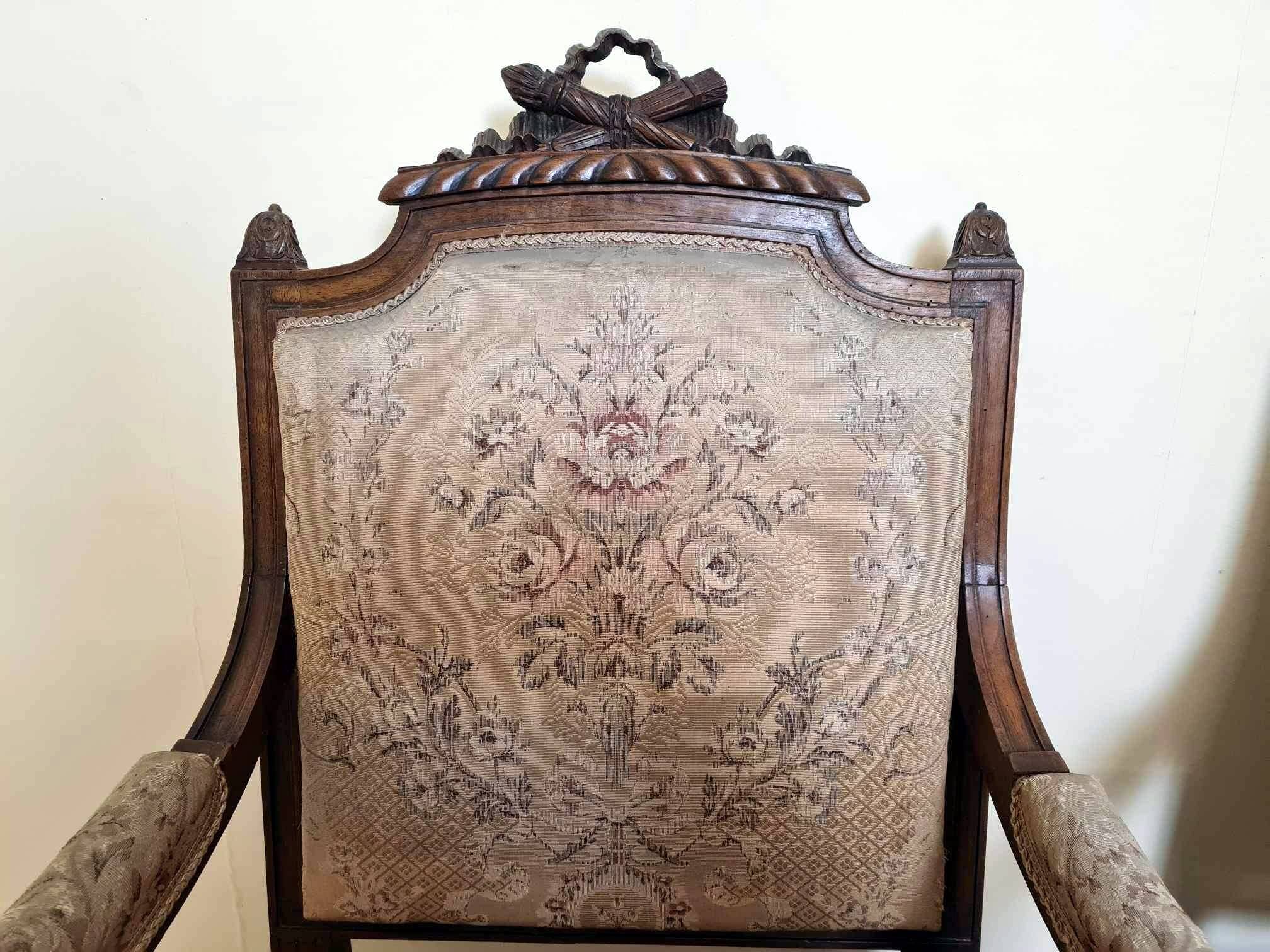 Pair of Louis XVI style queen-style armchairs in richly carved wood