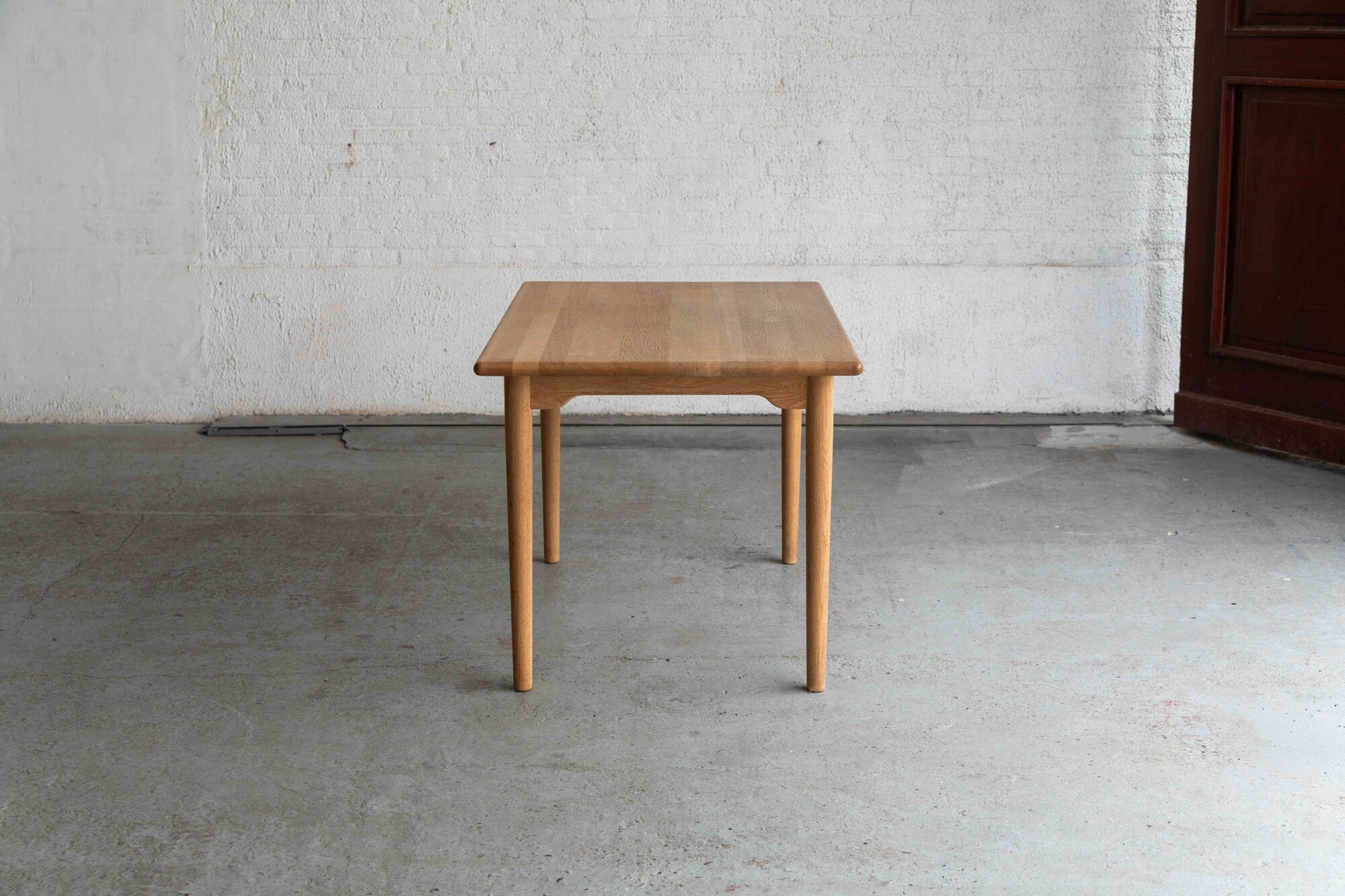 Table à manger par Brødrene Andersen Mobelsnedkeri