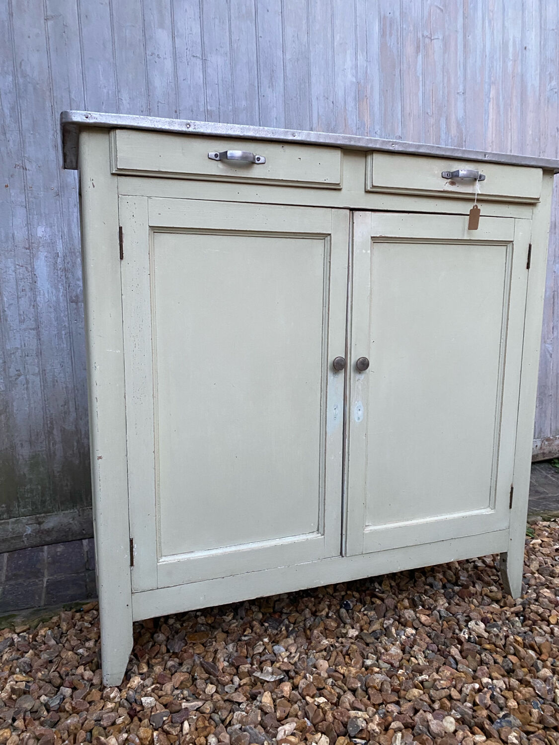 Buffet parisien vert vintage