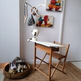 Folding child desk
