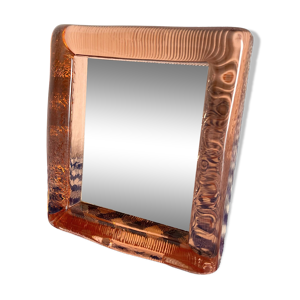 Miroir en verre rose