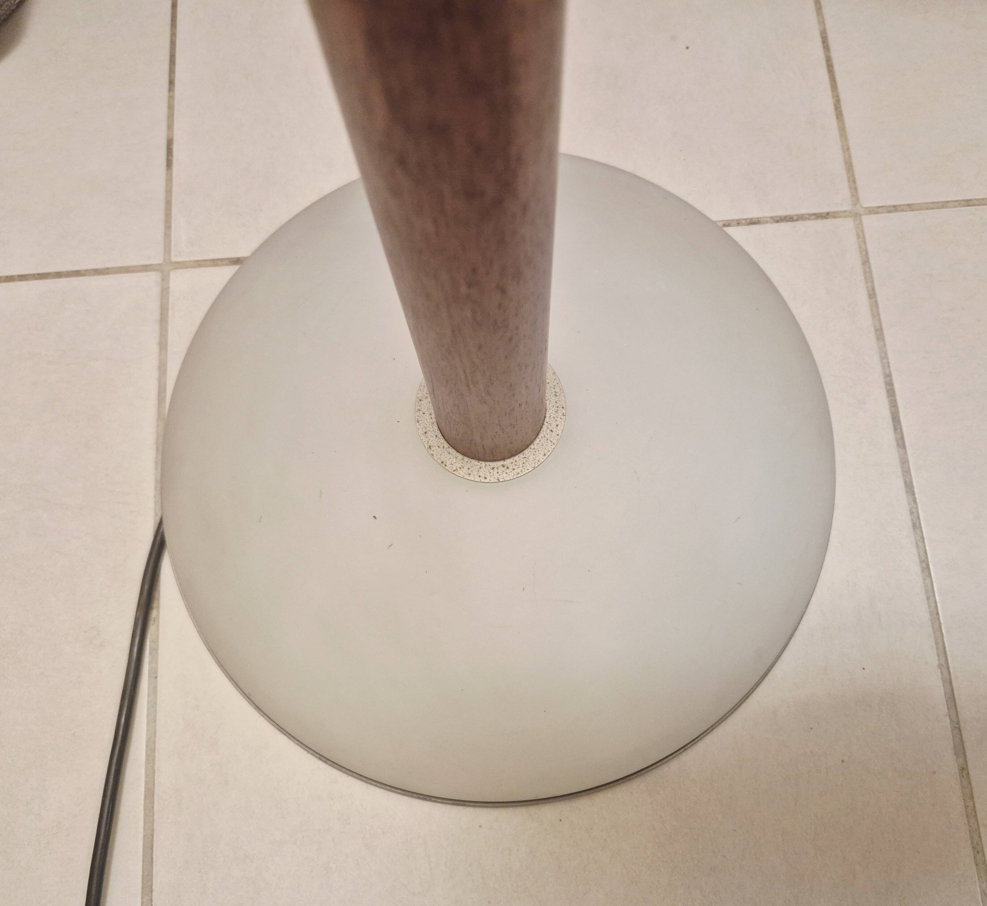 Pao floor lamp by Matteo Thun