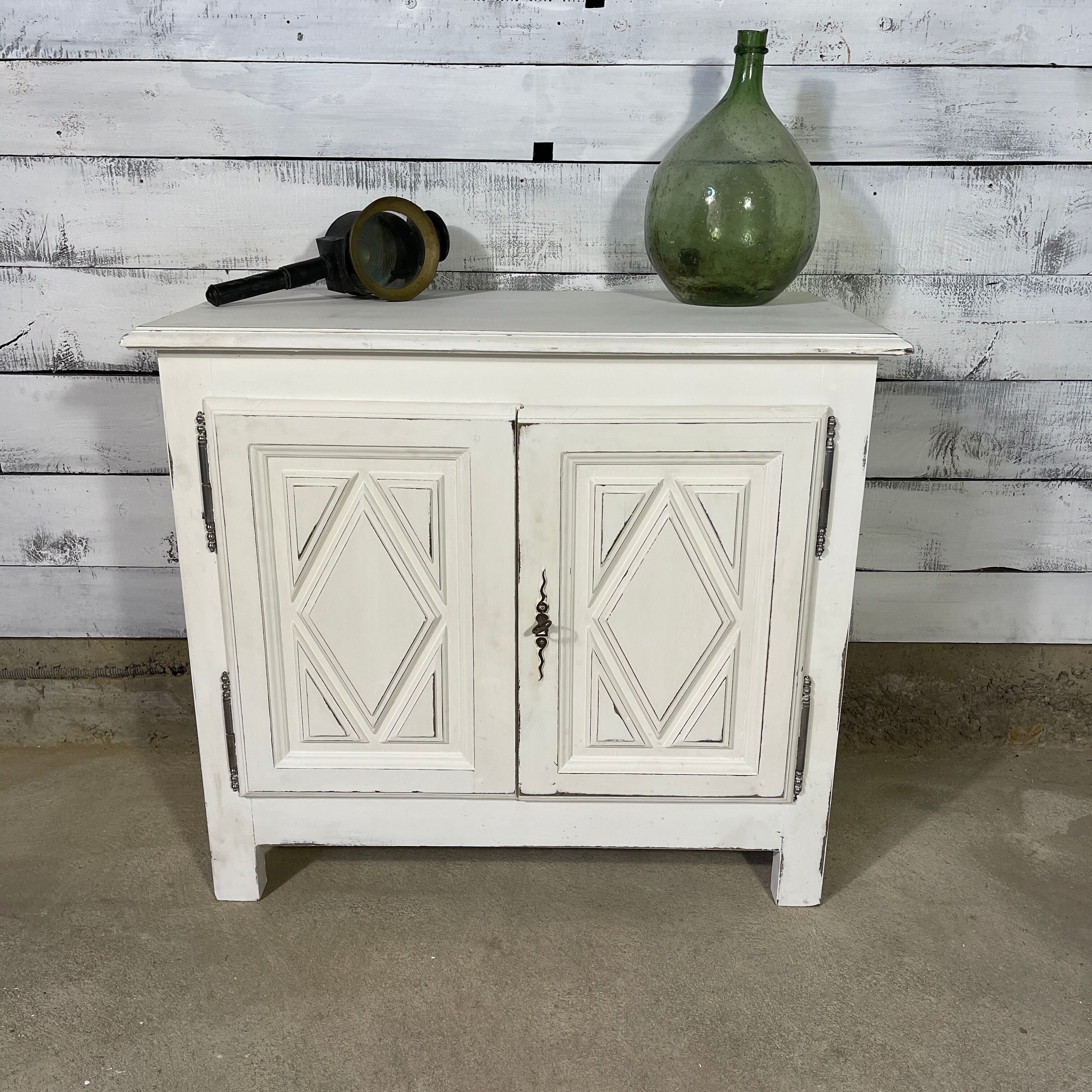 Patinated country buffet