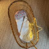 Rolling cradle for doll