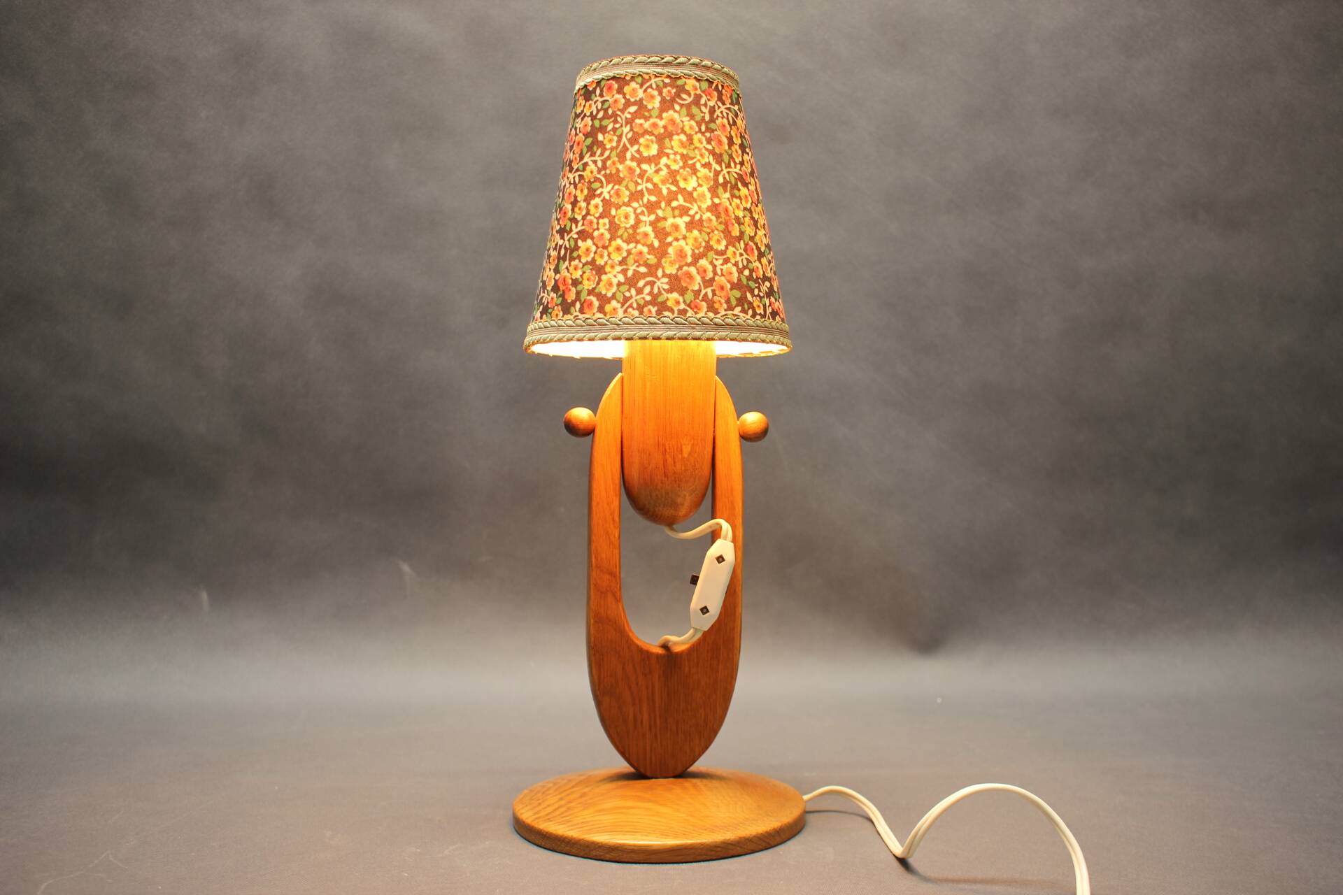 Mid-century adjustable wooden table lamp with floral shade, Czechoslovakia, 1970.