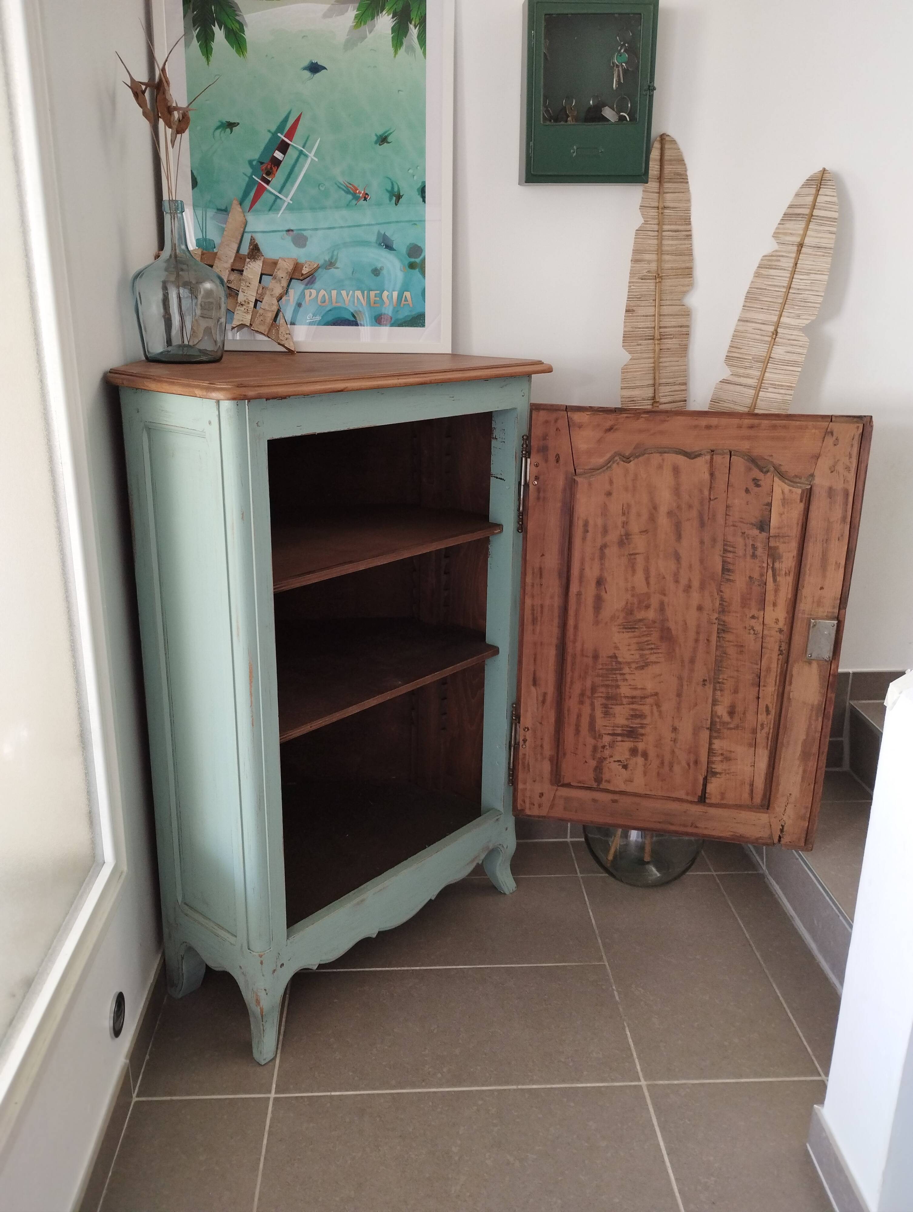 Large corner cabinet