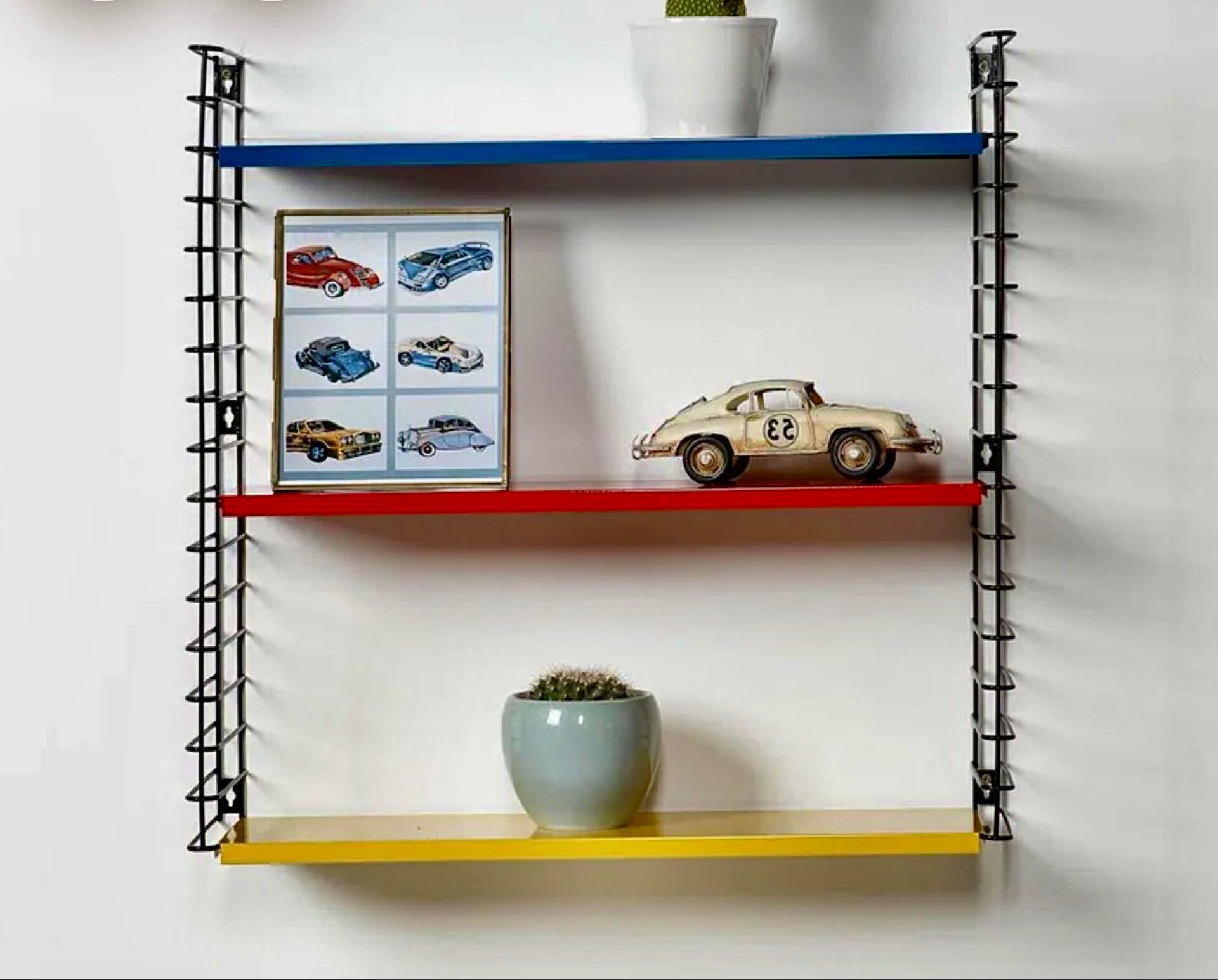 Tomado — Étagère murale vintage à 3 tablettes bleu, rouge & jaune