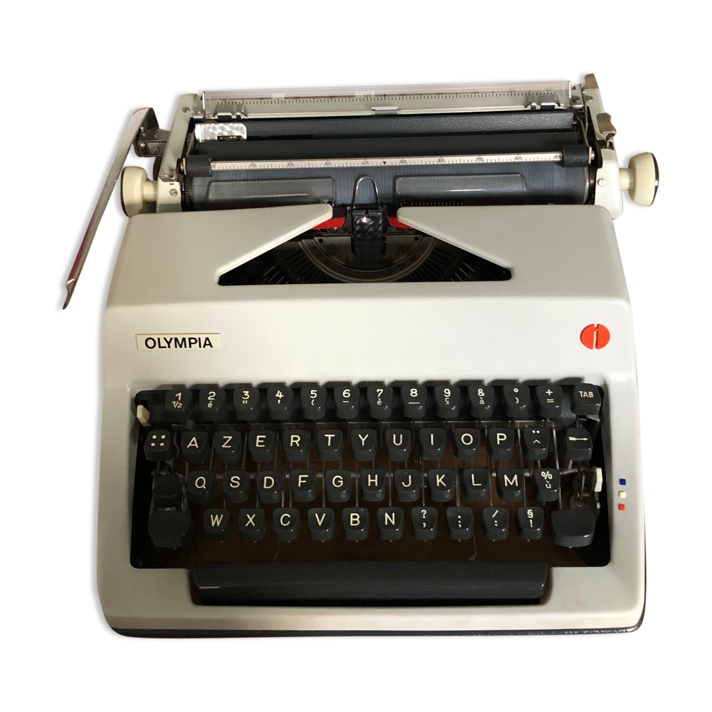 Luxury Olympia Traveller typewriter