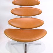 Corona Lounge Chair Model EJ 5 Made In Walnut Elegance Leather By Poul M. Volther