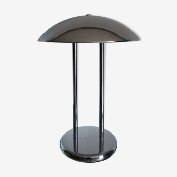 Chrome saucer lamp