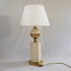 Lampe néoclassique beige et or