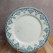 Antique plate Terre de fer H. Boulenger Choisy-le-roi – Blue floral decoration