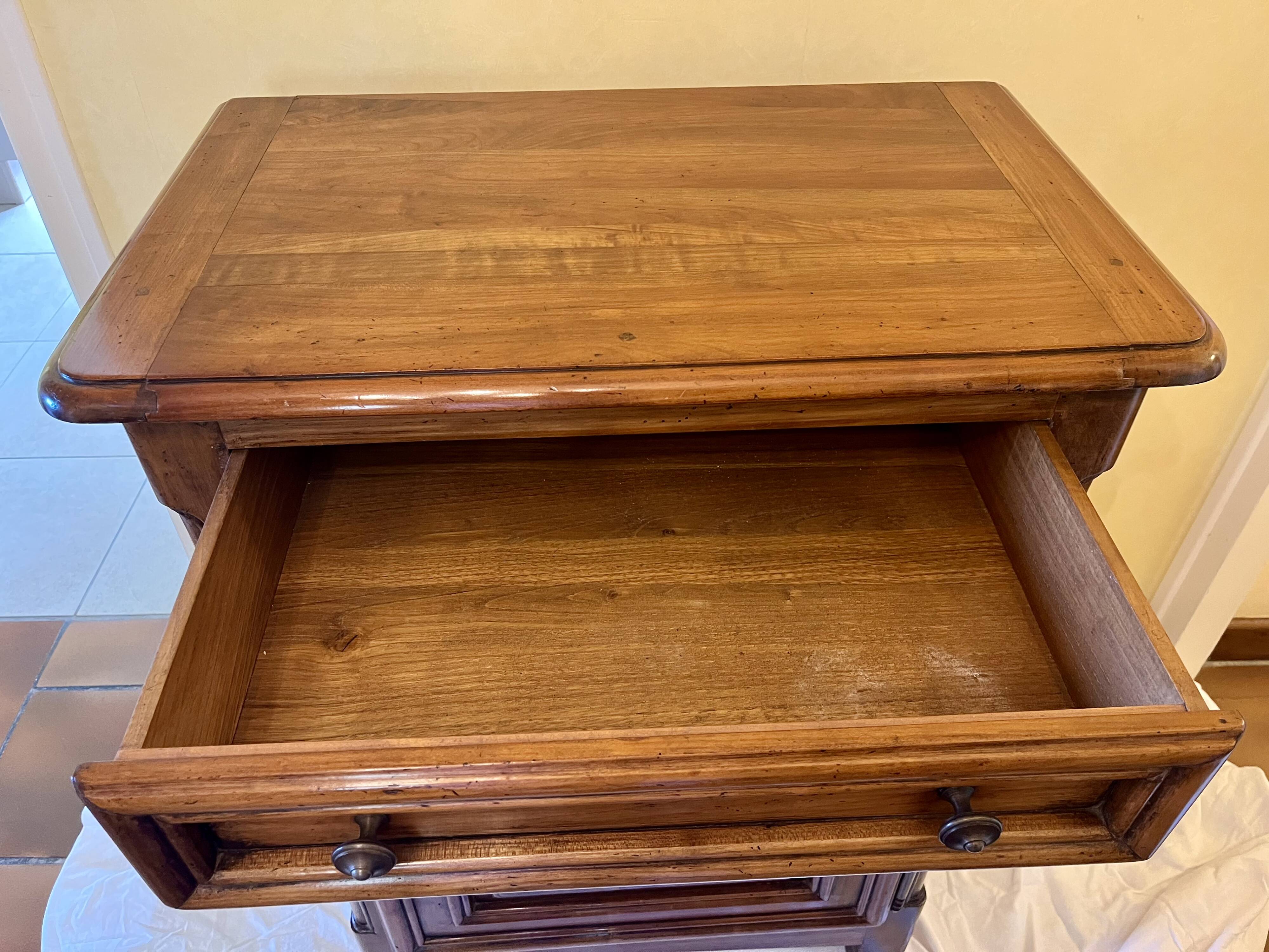 Buffet en bois massif, 1 porte, 1 tiroir