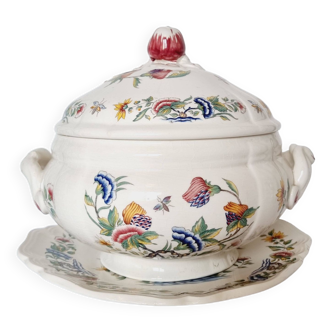 French ceramic tureen with saucer Sarraguemines Rouen decor