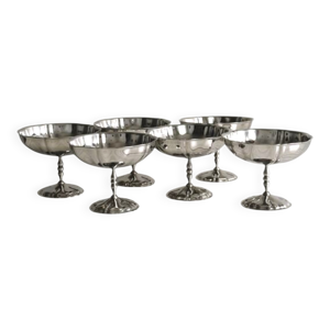 Titre : lot de 5 Coupes - acier
