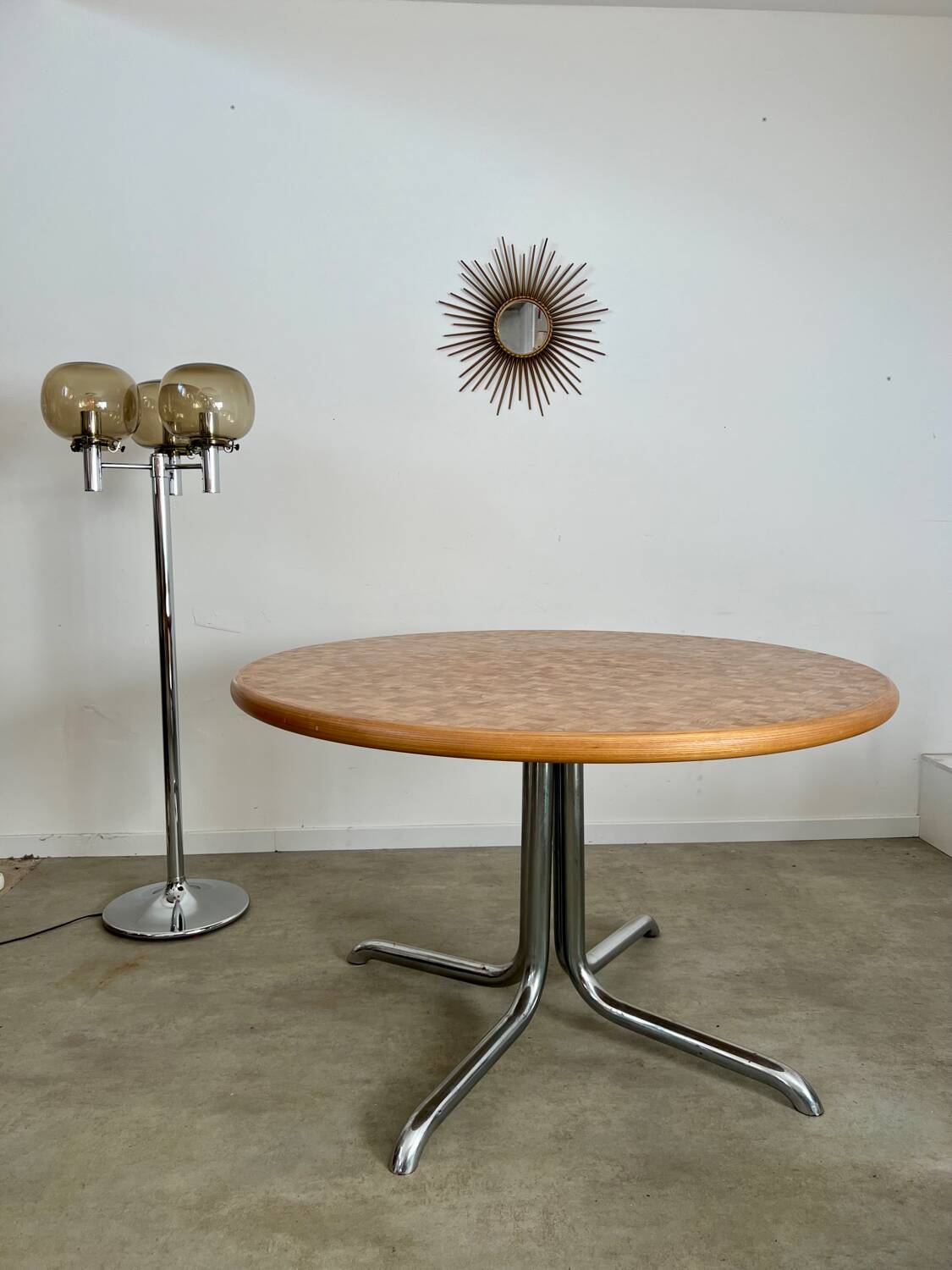 Table en bois marqueté et bois, design Dieter Waeckerlin Idealheim, années 70