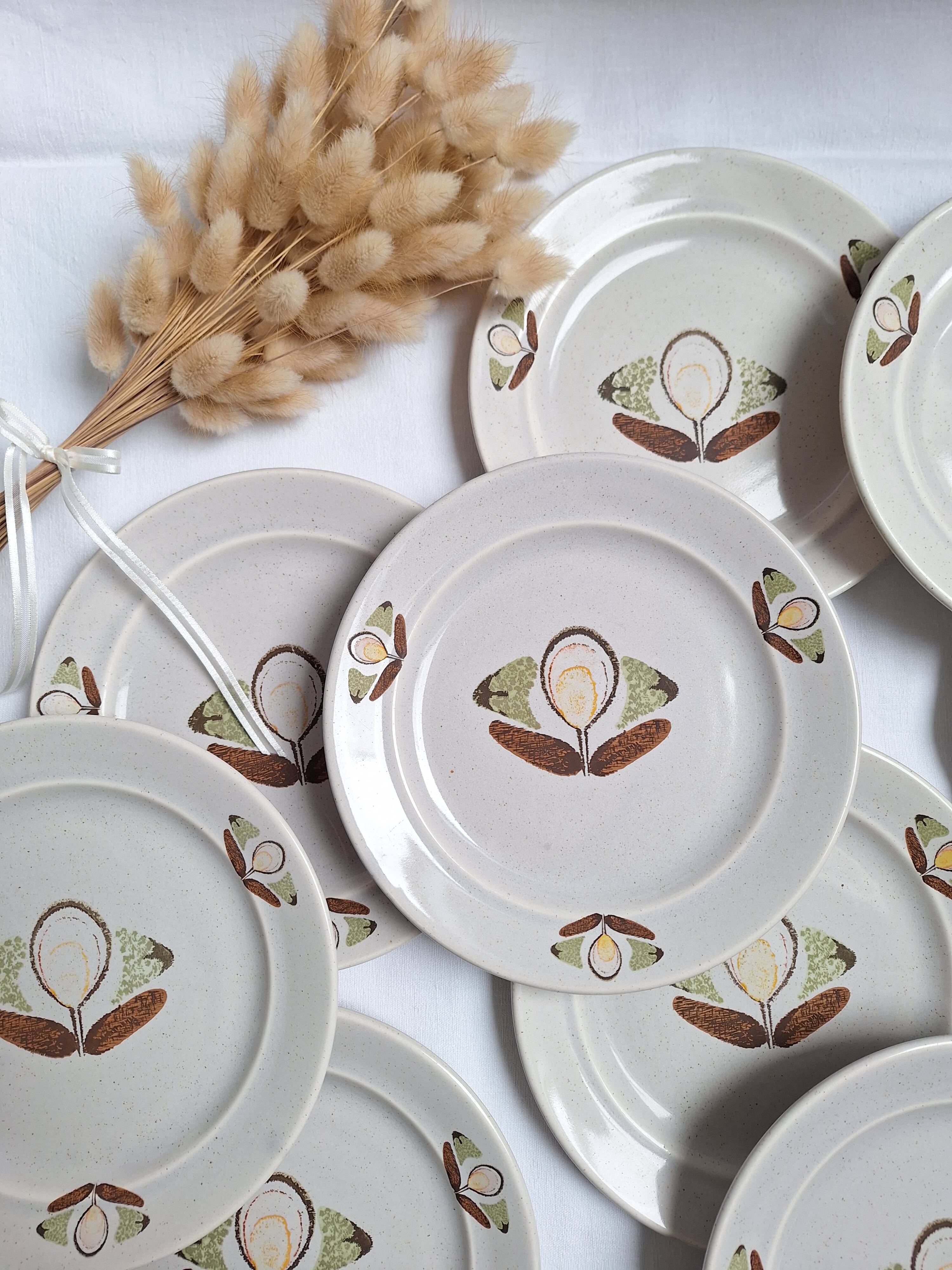 St Amand dessert plates 1970