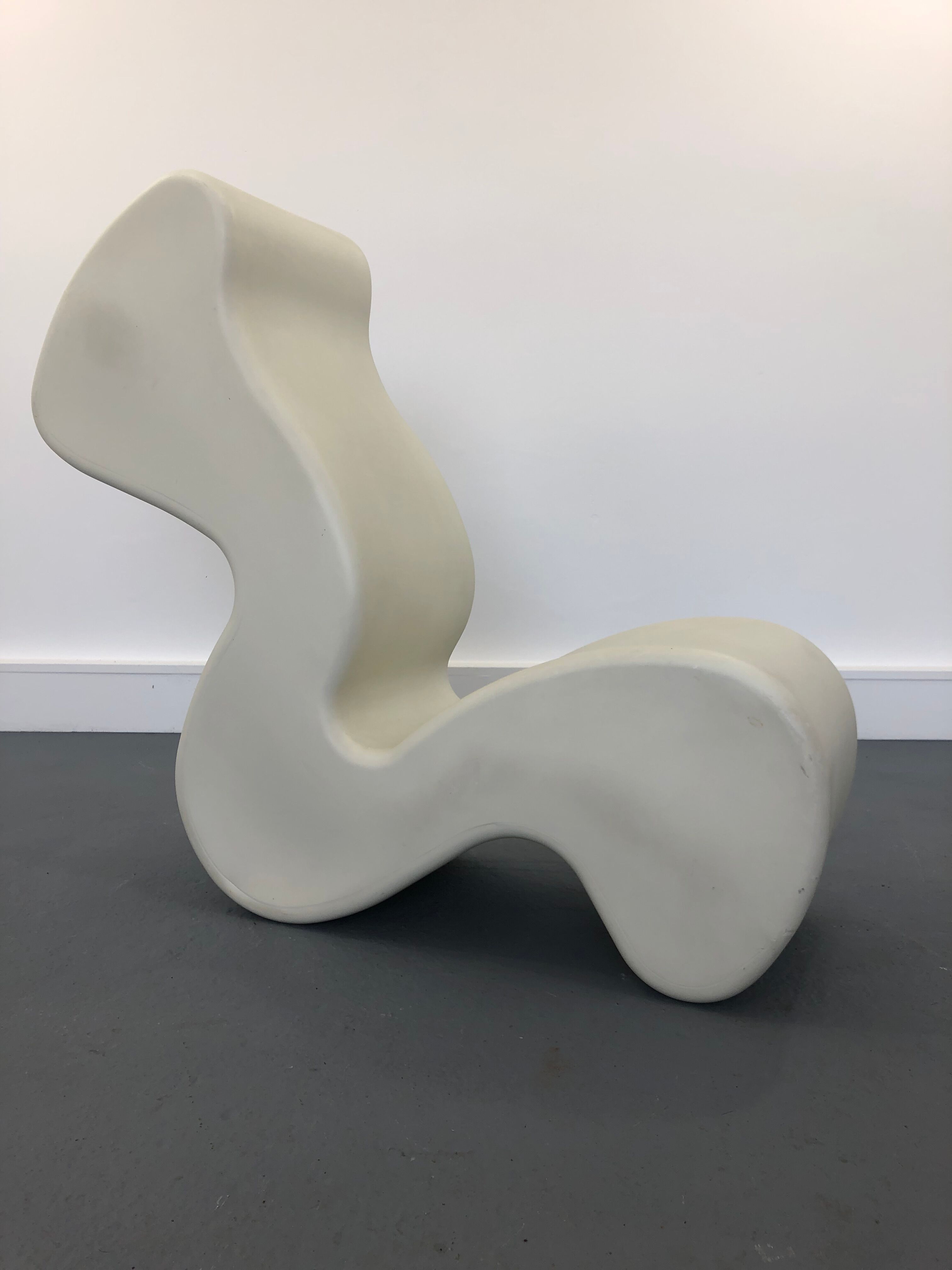 デルトイド　ファントムチェア ヴェルナー・パントン Fauteuil Phantom par Verner Panton, 1999 | Selency