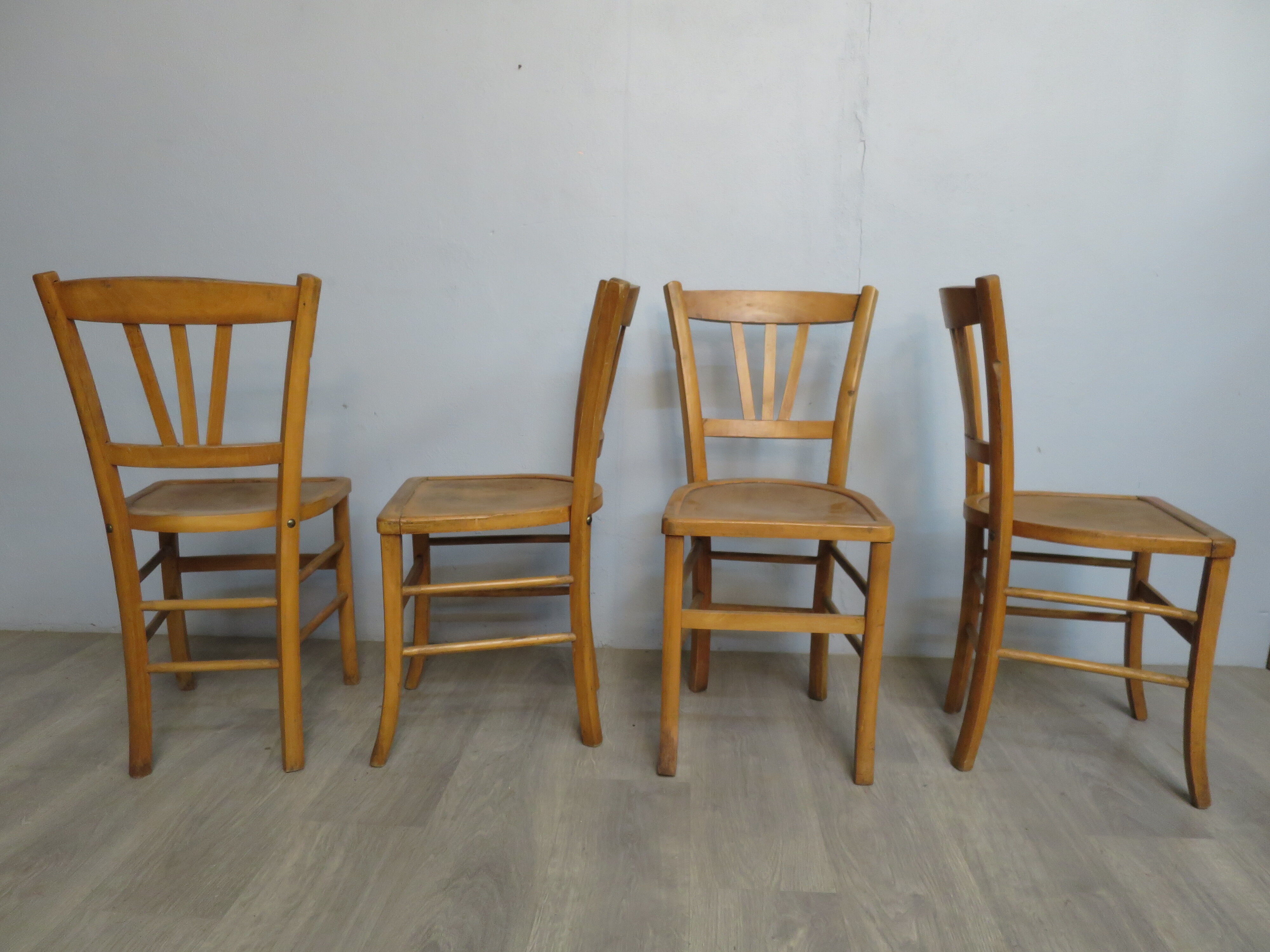lot de 4 chaises bistrots bois clair années 60