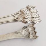 Silver-plated metal sugar or ice cube tongs, lion paws (ref 4)