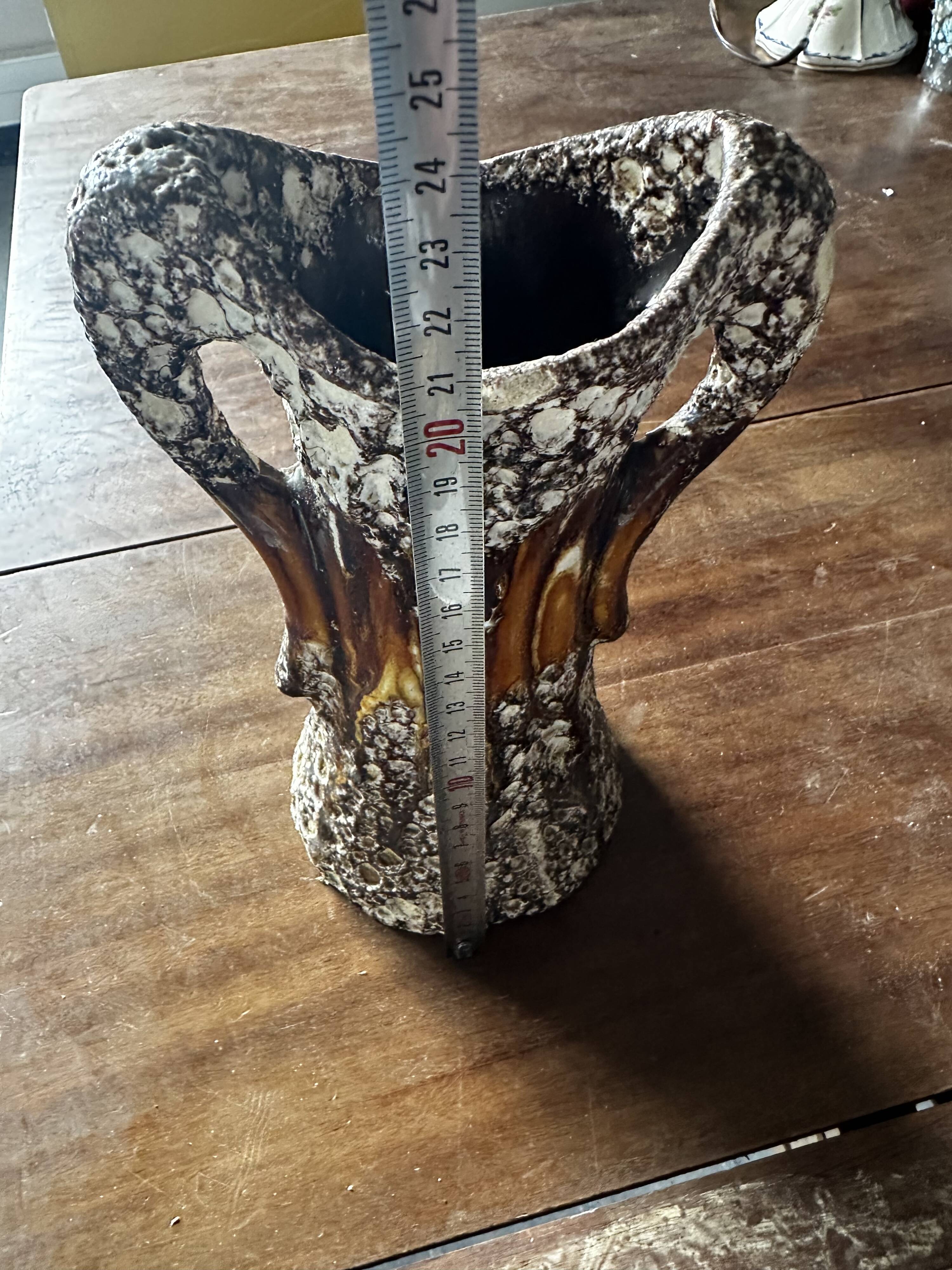 Fat Lava Vallauris vase H 24 cm