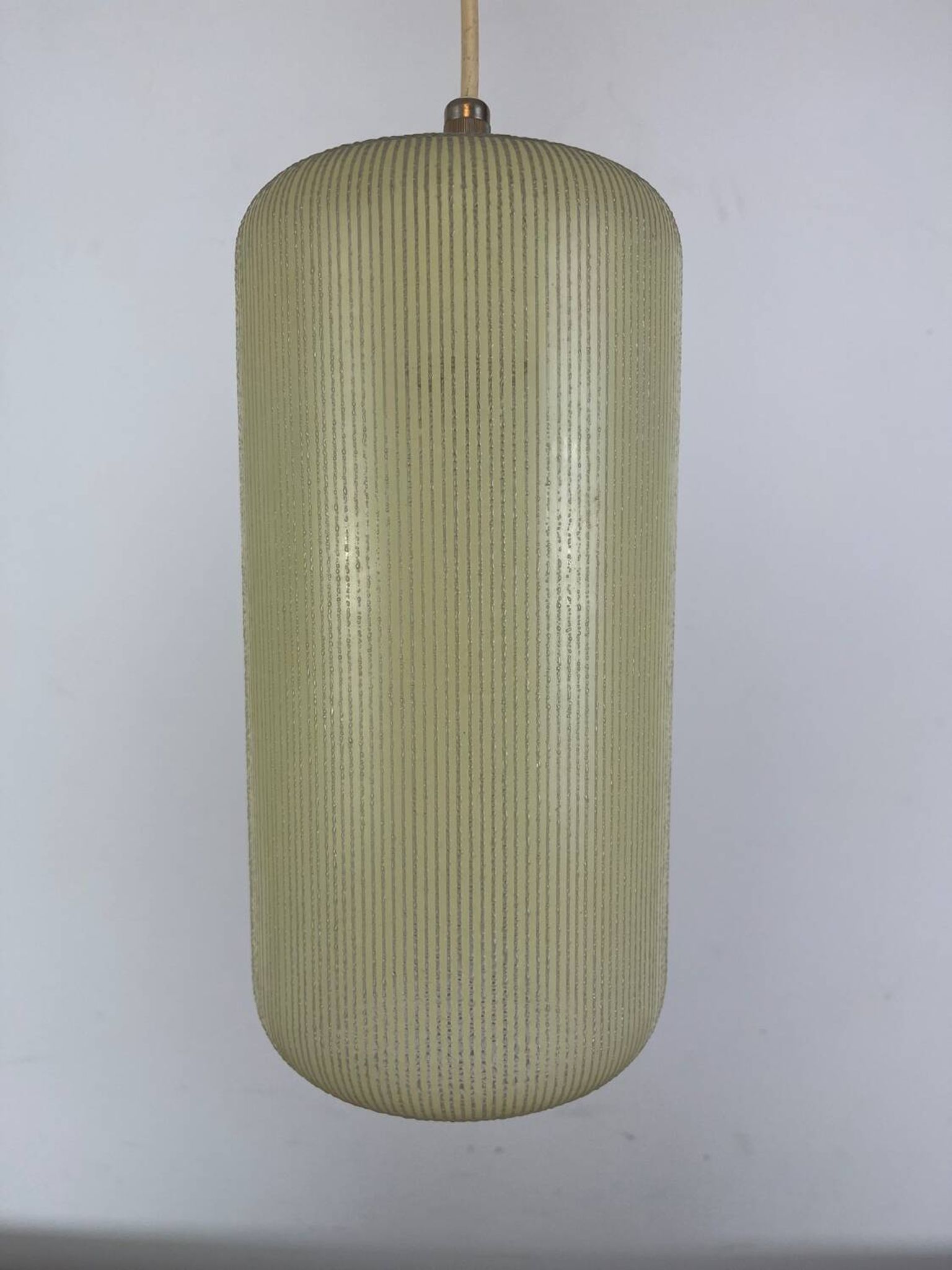 Suspension opaline vintage années 50