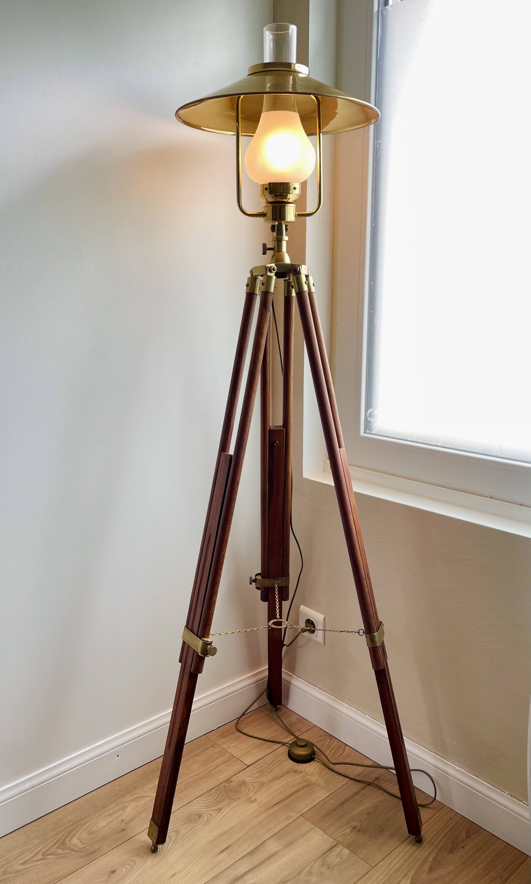Vintage wooden and brass tripod lamp in marine style.
