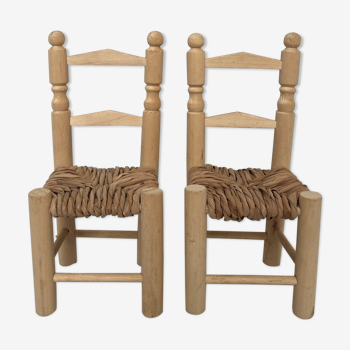 Lot chairs wood and wicker toys