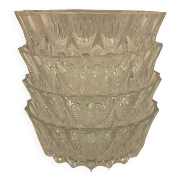 Petits bols en verre