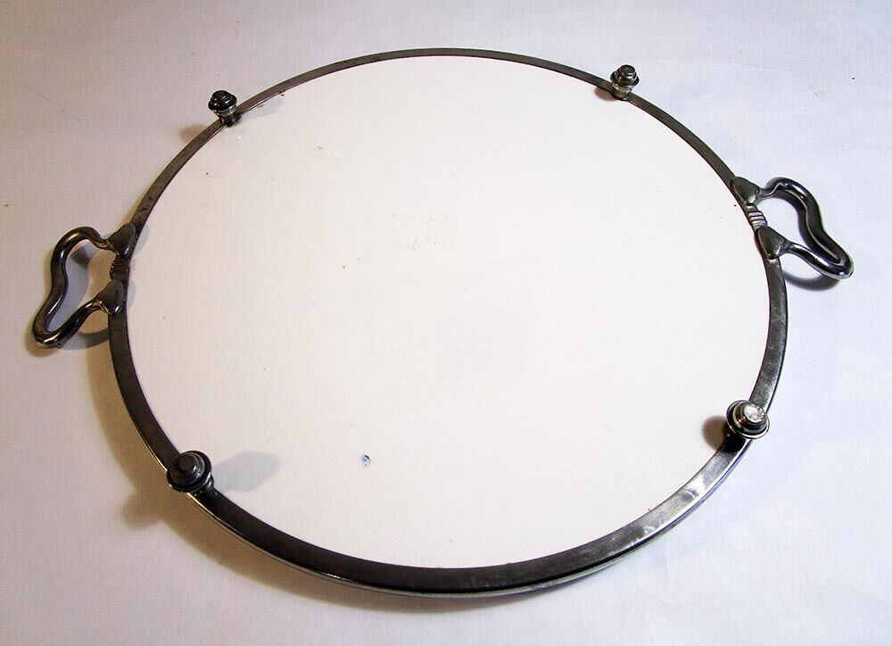 Round tray in earthenware and metal with handles