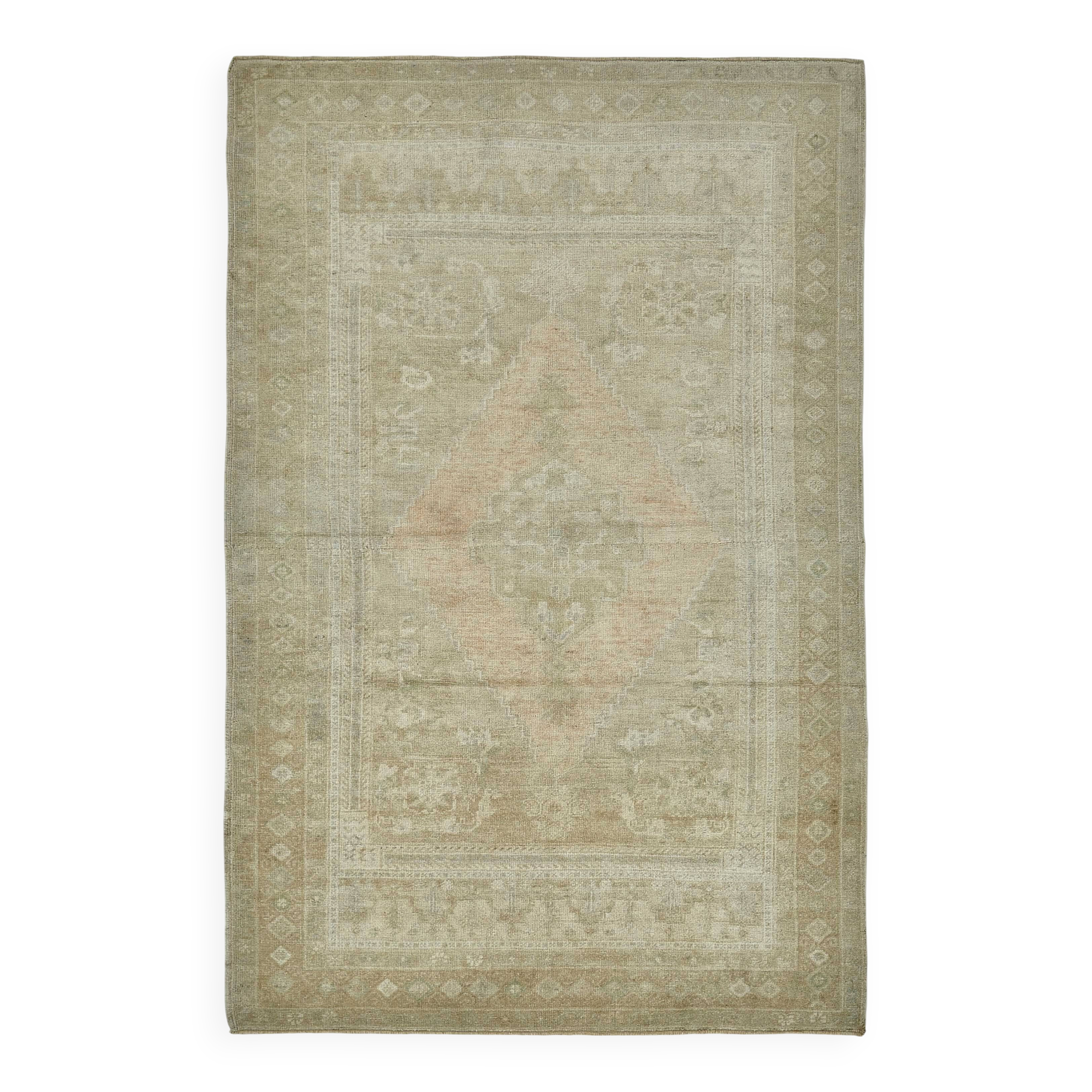 Turkish Vintage Anatolian Rug 154 cm x 236 cm