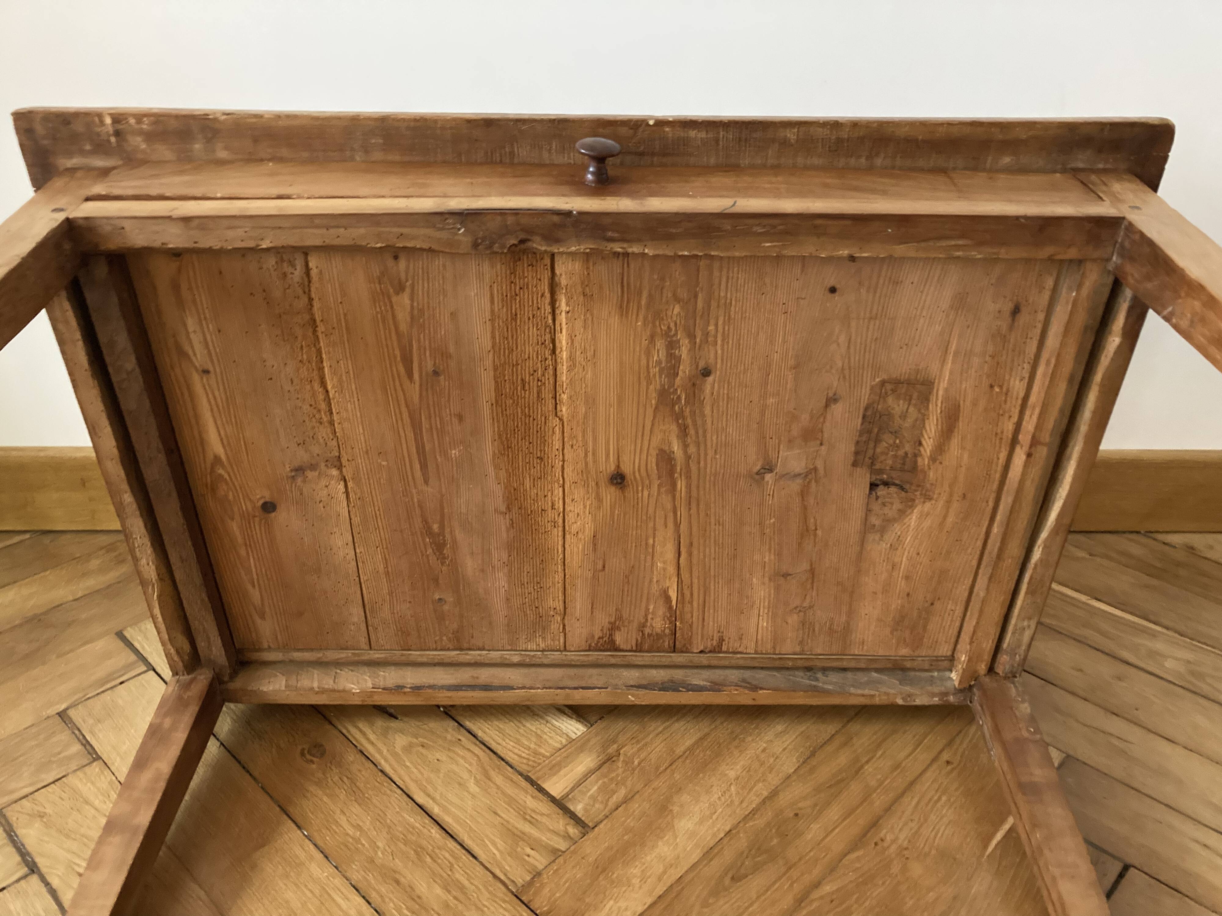 Farmhouse coffee table