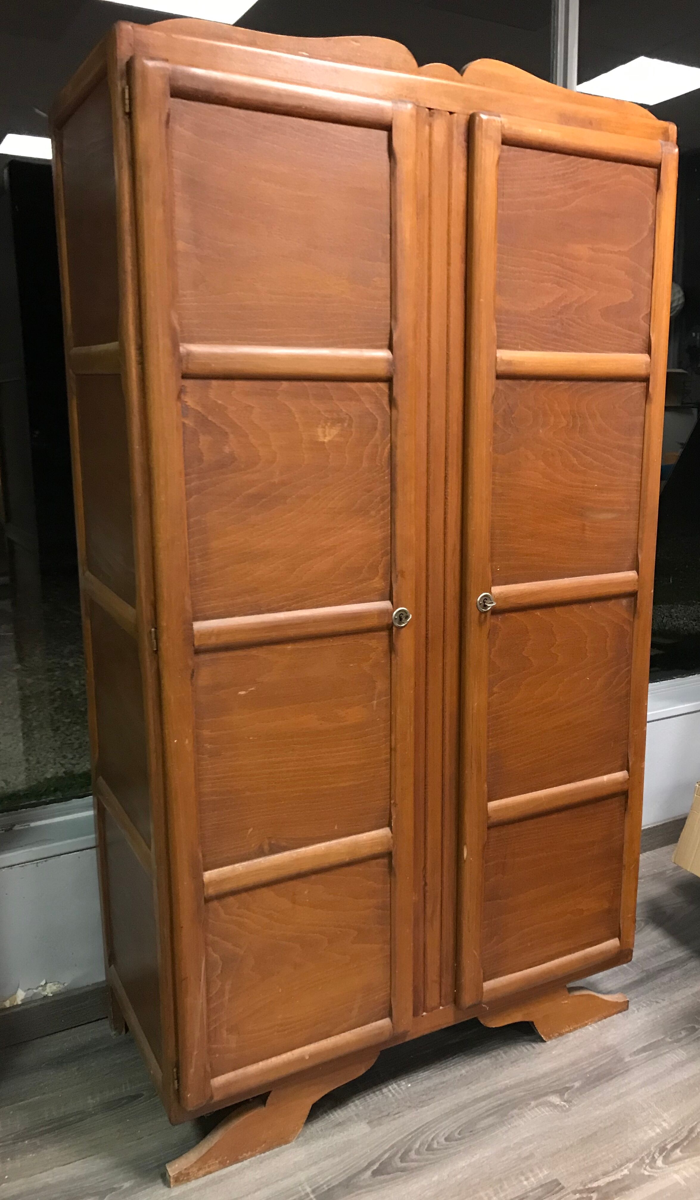 2-door parisian wardrobe