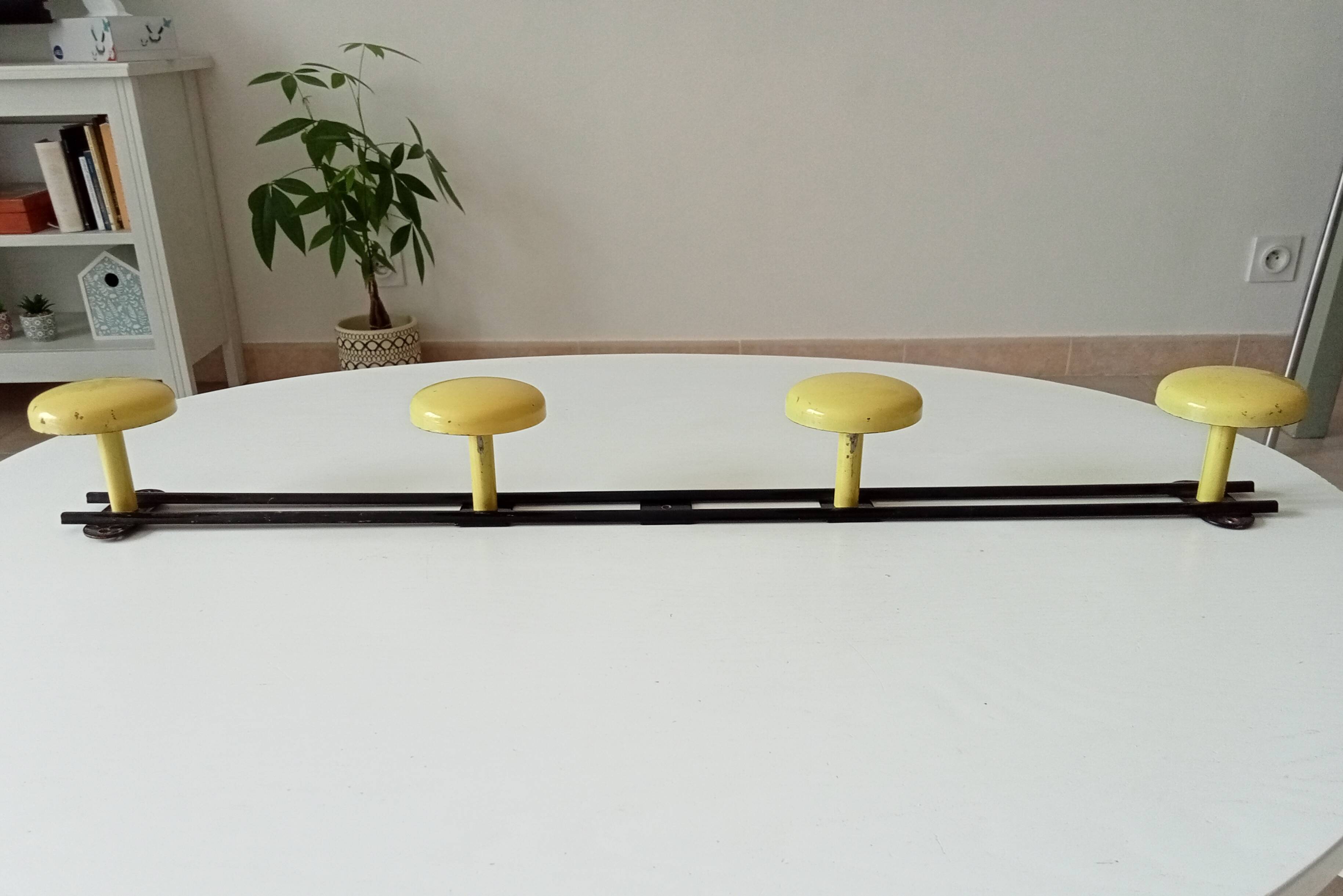 Vintage wall coat rack from the 50s/60s