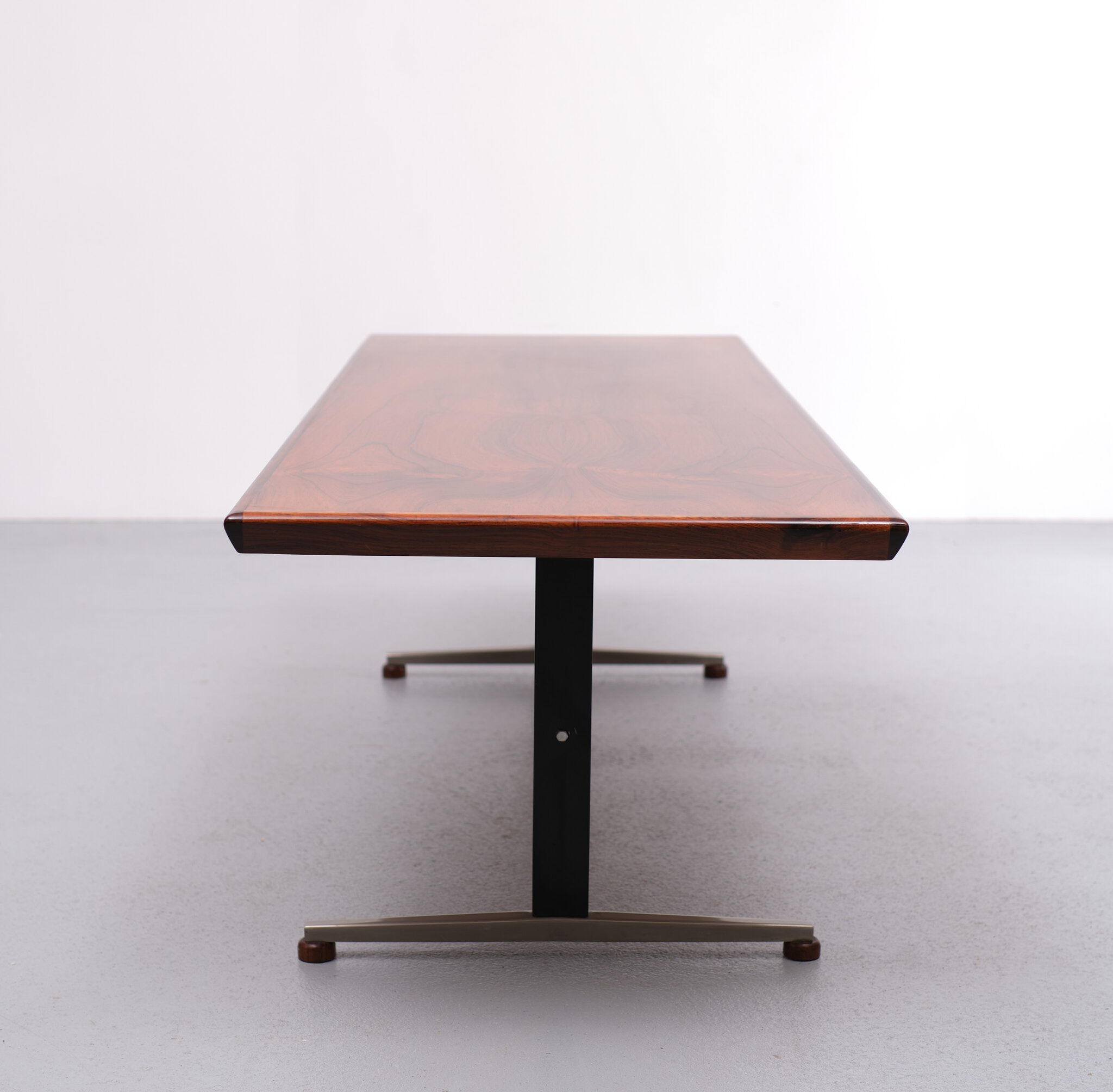 Rosewood coffee table 1960 scandinavian