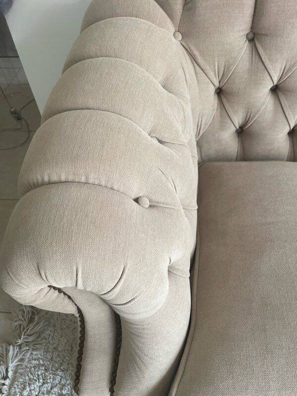 Chesterfield Bradwell sofa, 180 cm, custom-made, as good as new.