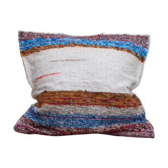 Handwoven cushion cover made from recycled cotton