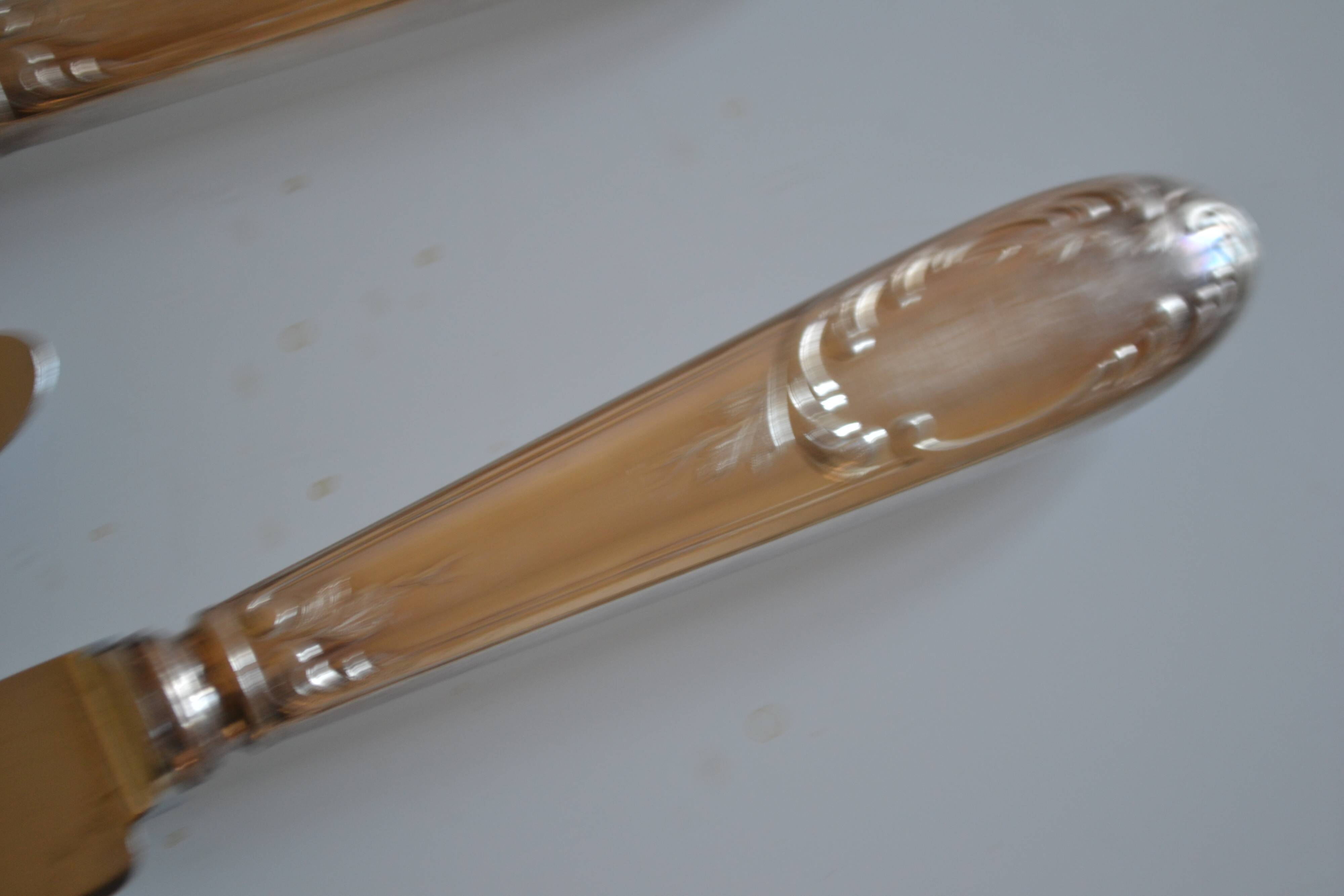 12 silver metal table knives 25.5 cm